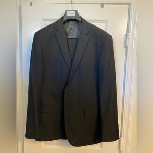 Men’s two piece light gray suit